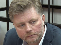 Экс-директор благотворительного фонда присвоил 5 миллионов, прикрываясь волжскими пенсионерами