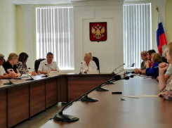 В Волжском состоялся круглый стол с вопросами профилактики ДТП с участием несовершеннолетних