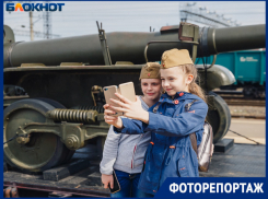 Фотограф запечатлел первых «пассажиров» «Воинского эшелона»