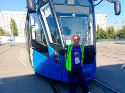Волжский землячка Елена Антонова борется за звание «Лучший водитель трамвая России»