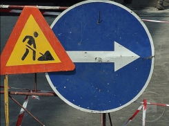 В Волжском снова перекрыли улицу Карбышева