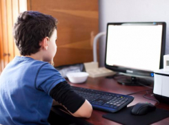 В Волжском собирают компьютер для инвалидов из старых запчастей