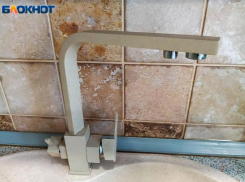 В Волжском экстренно отключили воду