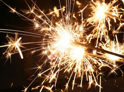 Жилой дом под Волгоградом сгорел из-за праздничного салюта  