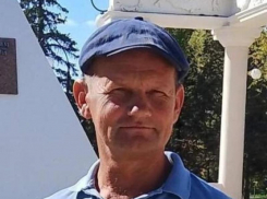 Волжанин вышел на работу и пропал, а его вещи нашли спрятанными за печкой в старом доме
