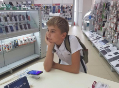 Юный «Ревизорро» провел расследование в магазинах Волжского