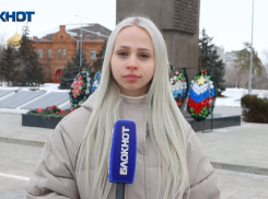 В Волжском 23 февраля прошла акция памяти: видео