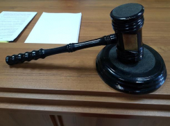 Свидетели по уголовному делу с тремя погибшими в Волжском путаются в показаниях