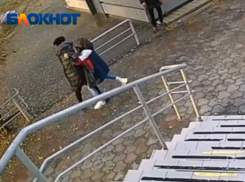 Волжане просят полицию вмешаться в ситуацию с дележкой клиентов парикмахерами