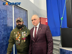 Жители задали острые вопросы о наболевшим главе Волжского после его доклада