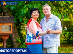 Почетным жителям - почетный праздник: фоторепортаж ко дню бабушек и дедушек в Волжском