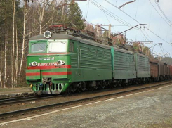 В Липецкой области поезд «Москва-Волгоград» врезался в локомотив