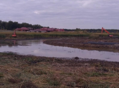 Пойму планируют обводнять через промзону Волжского
