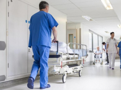 Волжанка попала в больницу из-за падения в автобусе