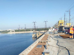 Более 824 млн рублей стоит ремонт моста Волжской ГЭС в рамках БКАД