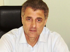 Известный волжский топ-менеджер Рем Вартанов вогнал волгоградский МУП «Метроэлектротранс» в еще большие убытки