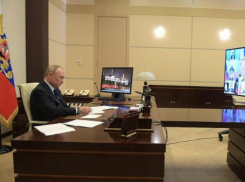 Владимир Путин проведет встречу с губернаторами и членами правительства