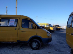 Судьбу волжских маршруток суд будет решать по отдельности