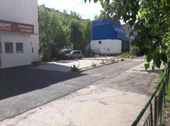   Площадку с изображением звезды и Георгиевской ленты разбили перед домом ветерана в Волжском
