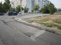 В Волжском починили новую дорогу