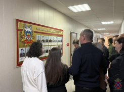 Волжские студенты примерили на себя роль сотрудников МВД