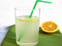 Советы от «Блокнота»: чем лучше в жару утолять жажду