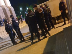 Неизвестные устроили ночью стрельбу на центральной набережной в Волгограде