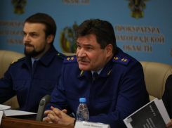 Волжская прокуратура обнаружила нарушения в исполнении проекта «Безопасные и качественные автомобильные дороги»