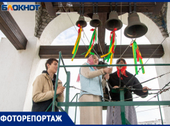 «На пасхальную неделю кто не звонарь?»: жители Волжского могут подняться на колокольню храма Серафима Саровского