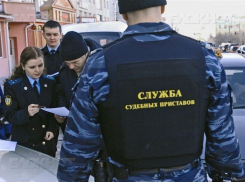 Волгоградец едва не лишился иномарки из-за долга по алиментам 