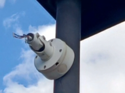 Вандалы не дремлют: волжанин «добыл» камеру для своей возлюбленной