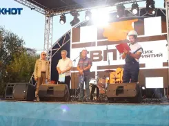 «Фотозоны, ярмарка и призы»: в Волжском выбрали победителей конкурса «Герои волжских предприятий»