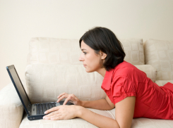 Волгоградке, ищущей работу, напрямую предложили торговать спайсом