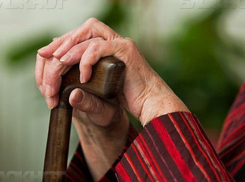 Под Волгоградом пенсионерка повесилась из-за постоянных болей