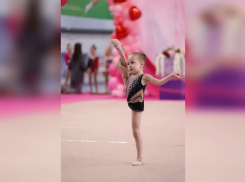 4-летняя волжанка Злата Чибирякова завоевала серебро на престижном международном турнире в Санкт-Петербурге