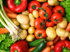 Огурцы дешевеют, картофель дорожает - изменение цен на волжских прилавках