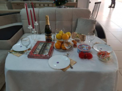 Все за стол! 