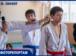 В Волжском школьникам официально разрешат давать отпор: в программу вводят самооборону против ножа и пистолета