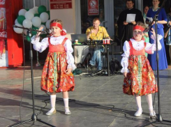 В Волжском прошли «Троицкие гуляния»