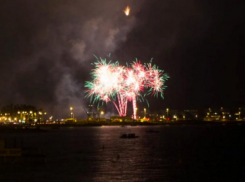 В Волгограде продублируют салют Победы