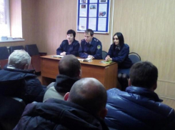 Осужденные в Волжском получили советы от сотрудников ФСИН России