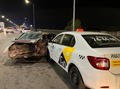 В Волгограде в смертельном ДТП пострадали четверо, включая детей