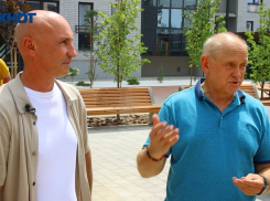 Глава Волжского Игорь Воронин побывал на месте строительства нового ЖК