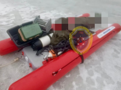 Провалился под лед: мужчина утонул в Волгоградской области в поисках машины