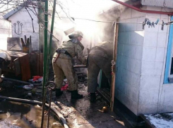 В Волжском СНТ загорелась летняя кухня