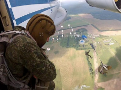 «Ястреб» за опасные прыжки с парашютом окажется в суде