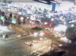 Два волжанина попали под колеса неопытных автомобилистов