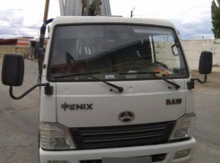 Волгоградец пытался провезти в волжскую колонию телефоны и SIM-карты в строительных предметах