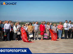 «Огненный ад 42-го»: Волжский почтил память жертв варварской бомбардировки Сталинграда