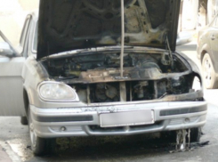 За минувшие сутки в Волгоградской области сгорели два авто 